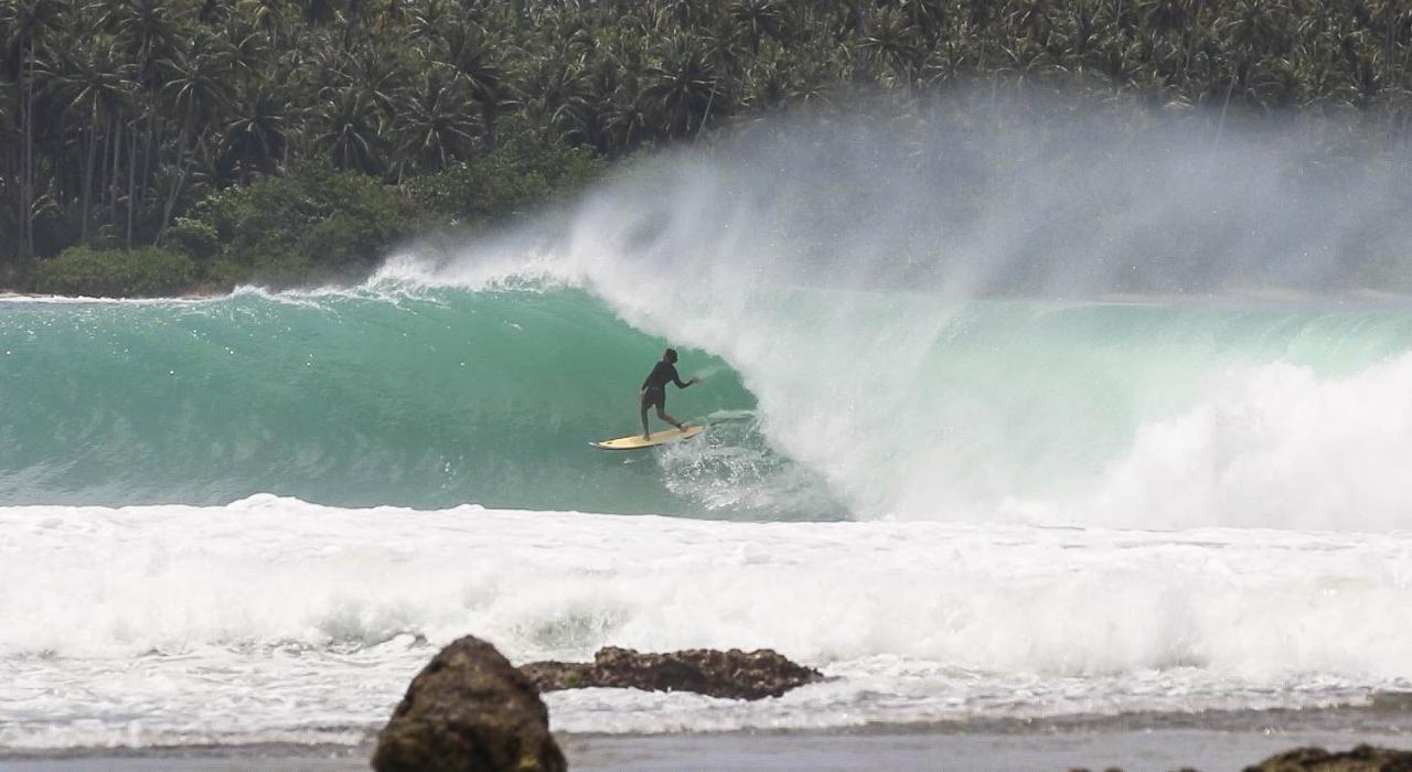 Nias Surf Stay Lagudri Esterno foto